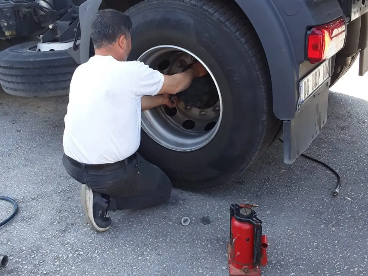 Dörtdivan Oto Lastikçi